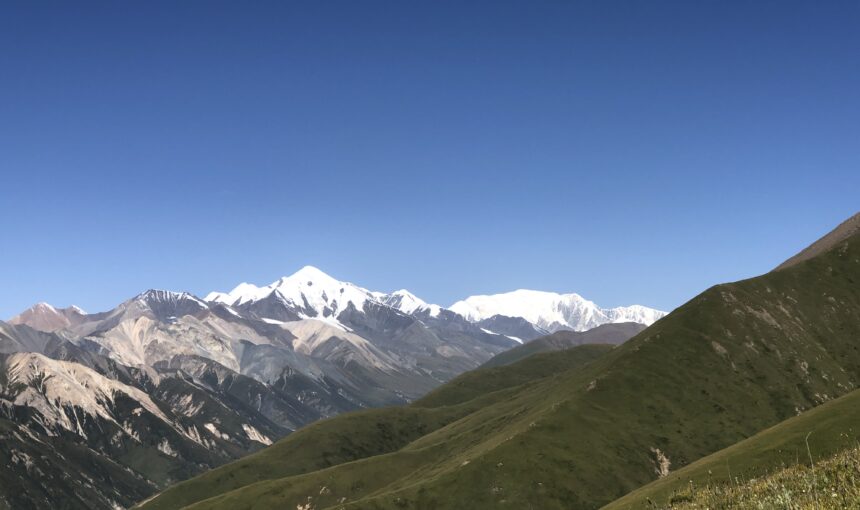 Ultimate Amdo Tibet Tour and Travel Guide