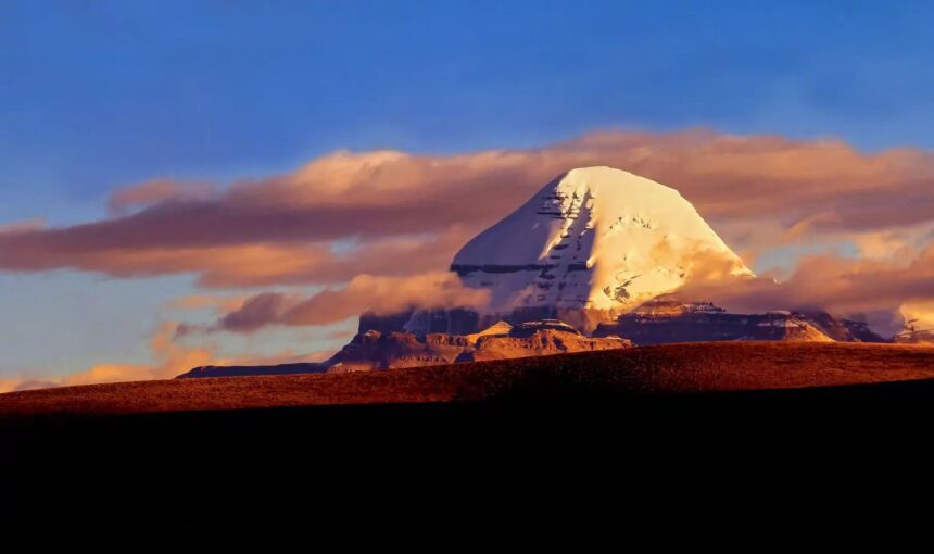 Mt Kailash གངས་རིན་པོ་ཆེ།