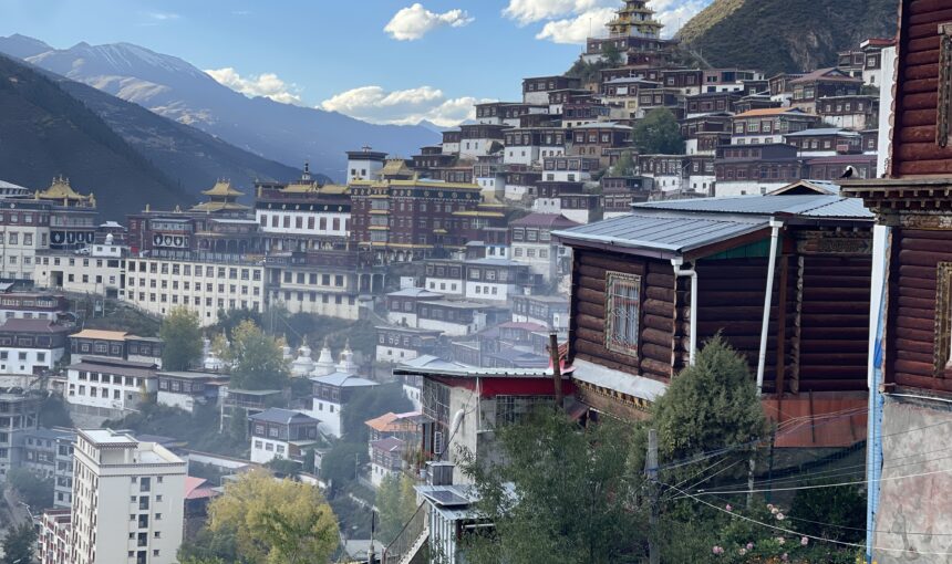 Baiyu / Palyul དཔལ་ཡུལ།