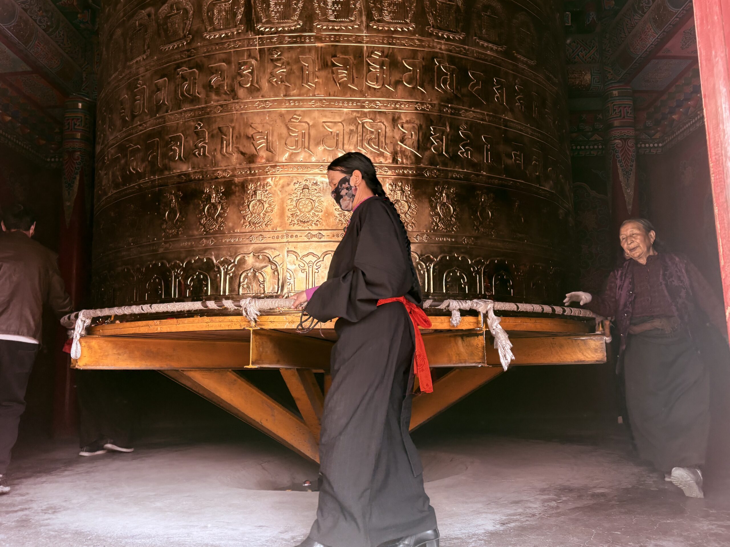 Huangnan རྨ་ལྷོ།Tibetan Autonomous Prefecture