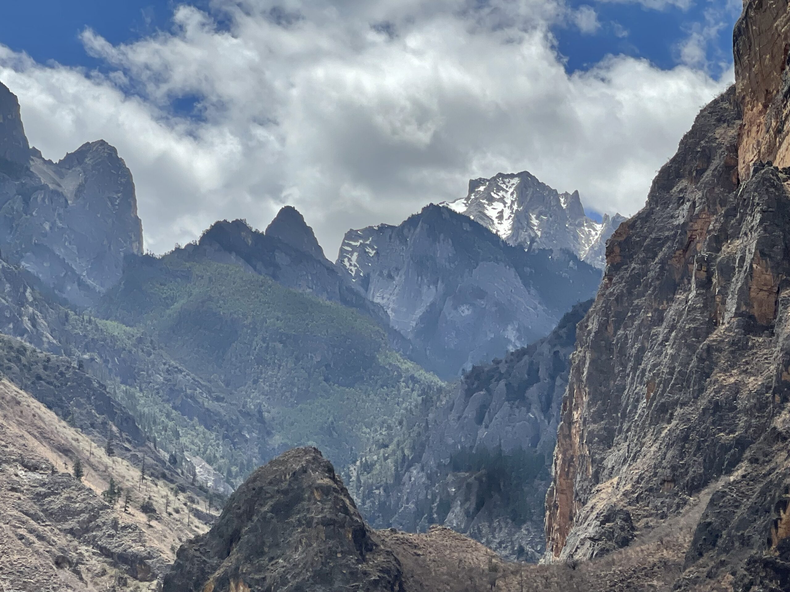 Xiangcheng/Chatreng ཕྱག་ཕྲེང་།