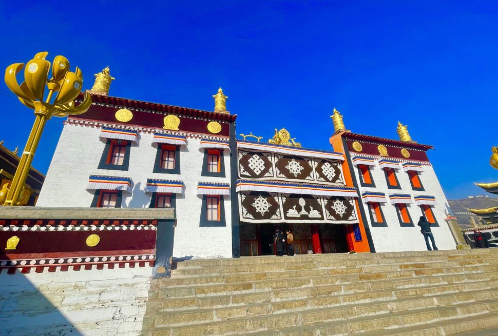 Rongwo monastery