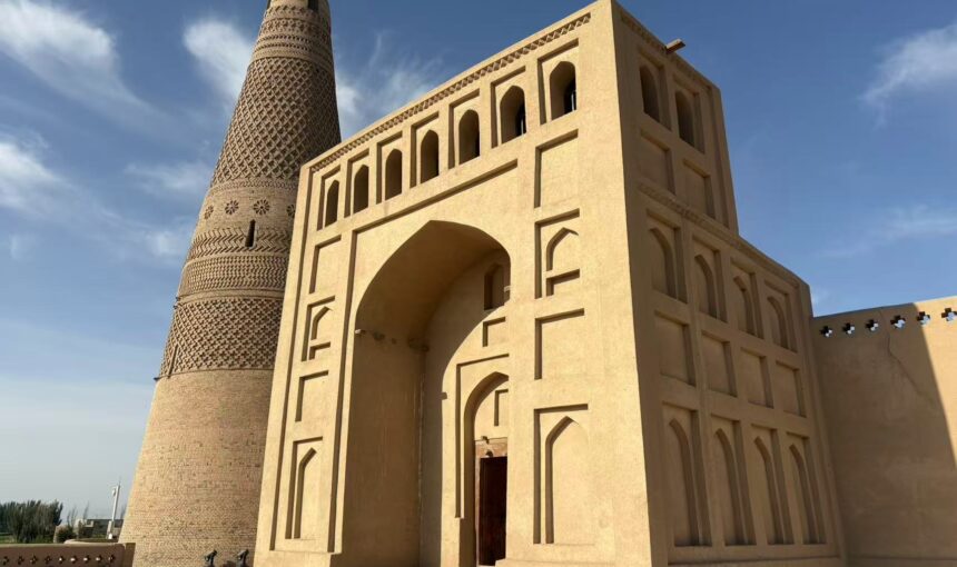 Sugong Tower (Emin Minaret)