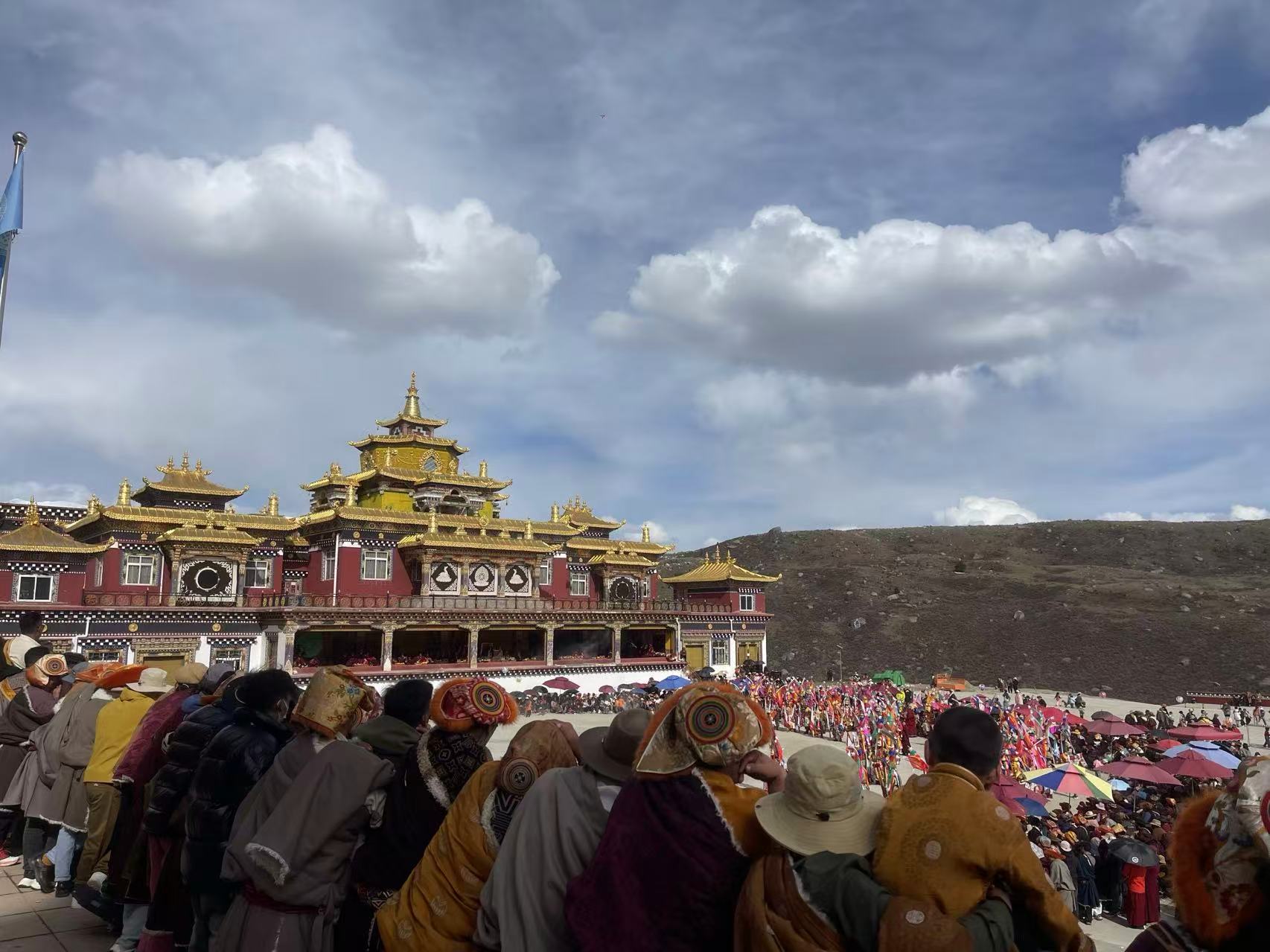 Ultimate Kham Region Tour and Travel Guide