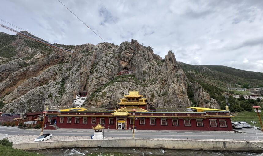 Princess Wencheng Temple (Yushu)
