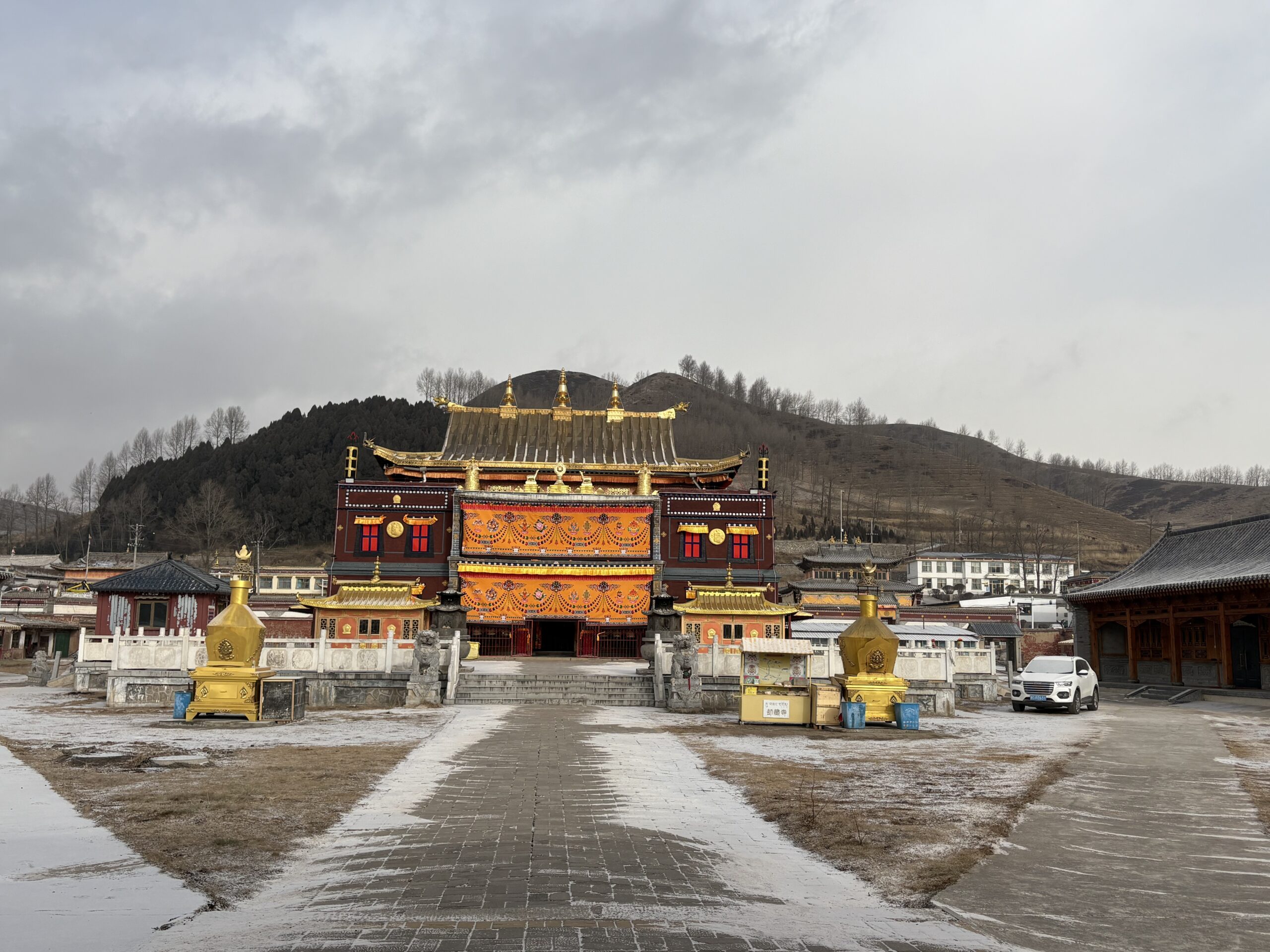 Quzang (Chuzang) Monastery ཆུ་བཟང་དགོན་པ།