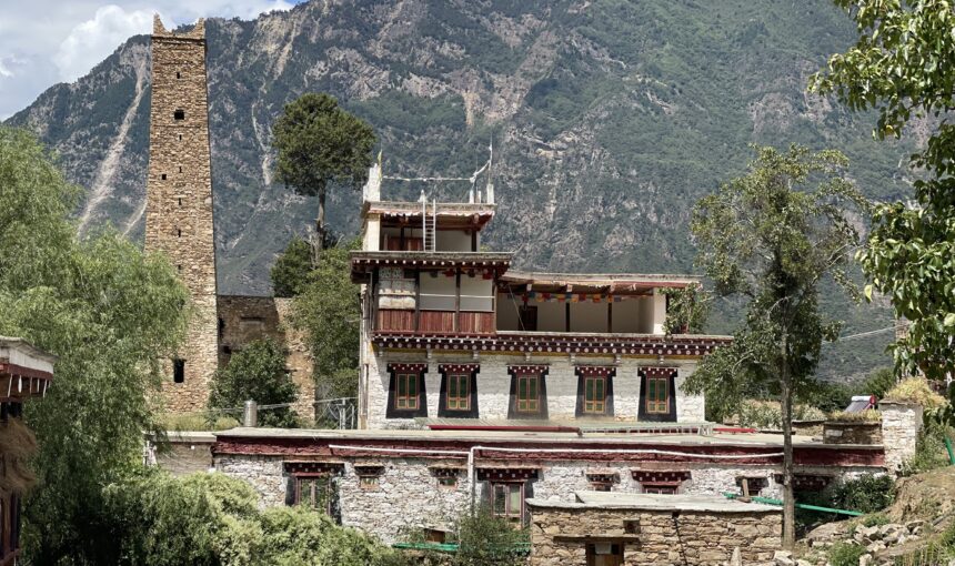 Danba (Rongzhag) རོང་བྲག